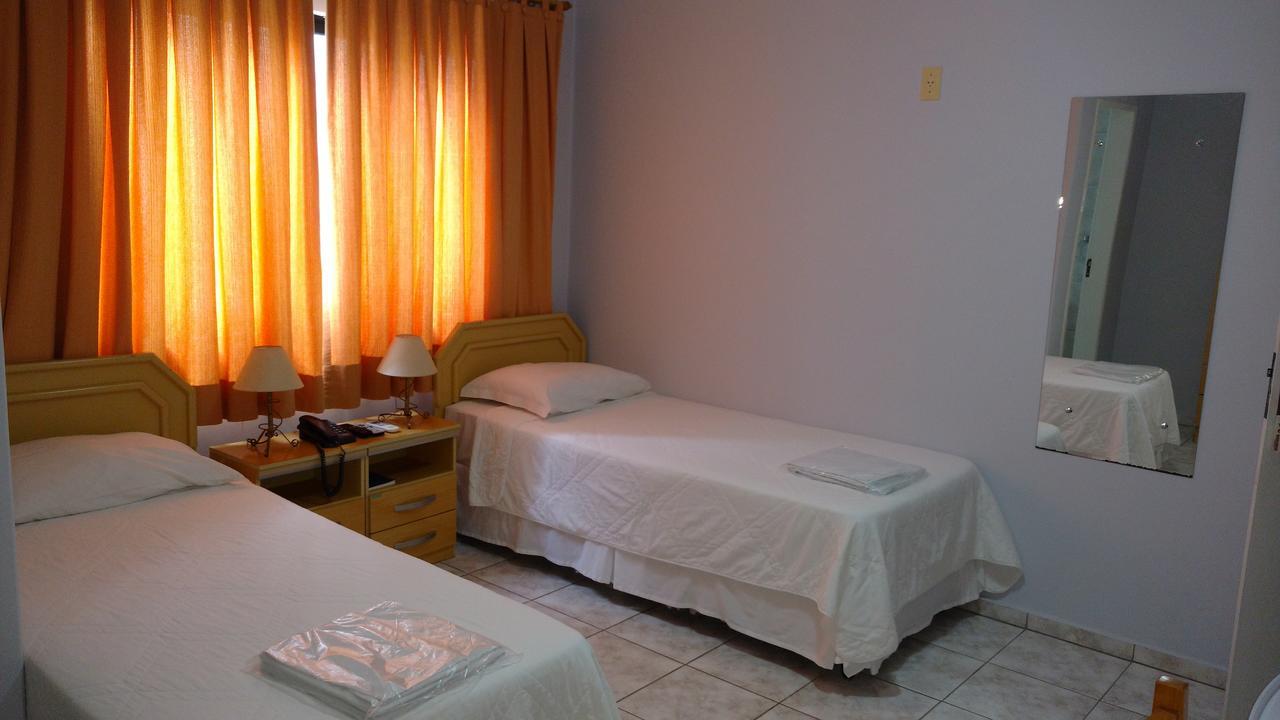 Hotel Mariluz Telemaco Borba Экстерьер фото