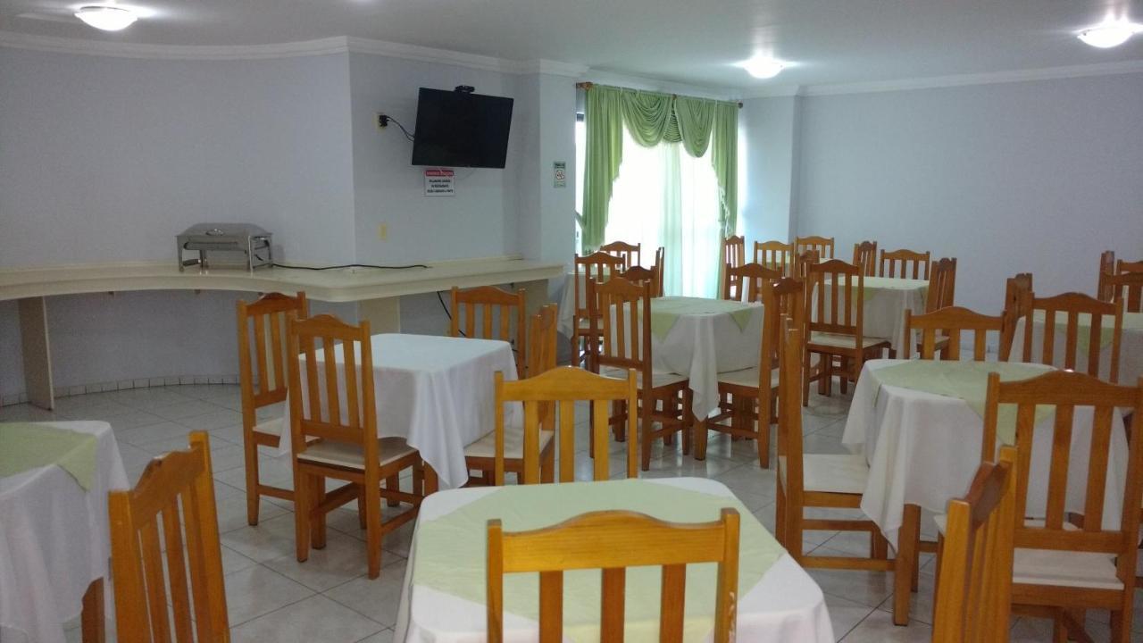 Hotel Mariluz Telemaco Borba Экстерьер фото